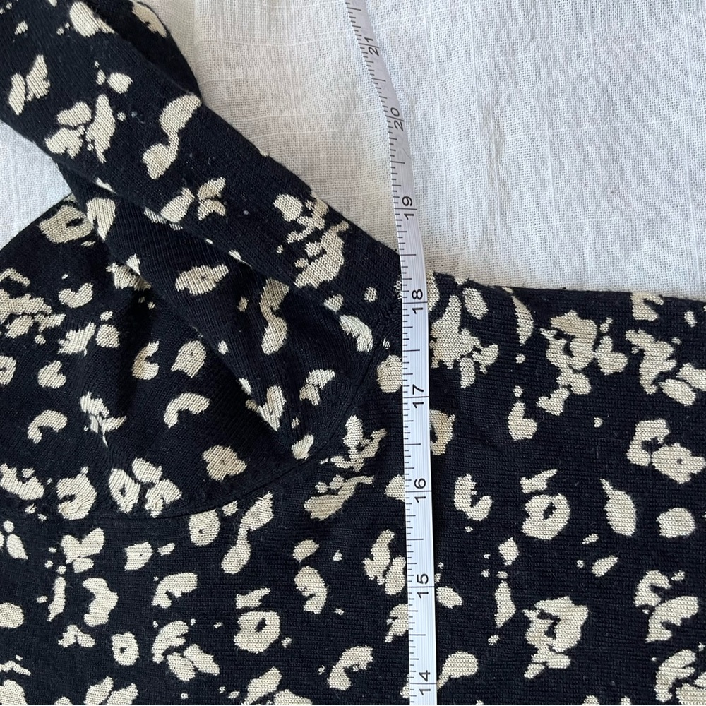 M&S Elegant Black and Cream Patterned Cardigan - Picture 11 of 13